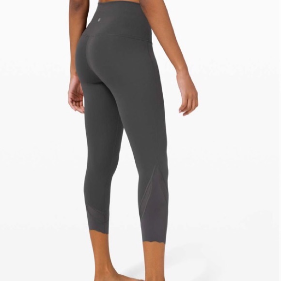 lululemon athletica Pants - Lululemon Wunder Under Crop High-Rise Roll Down Scallop Luxtreme 23" Leggings